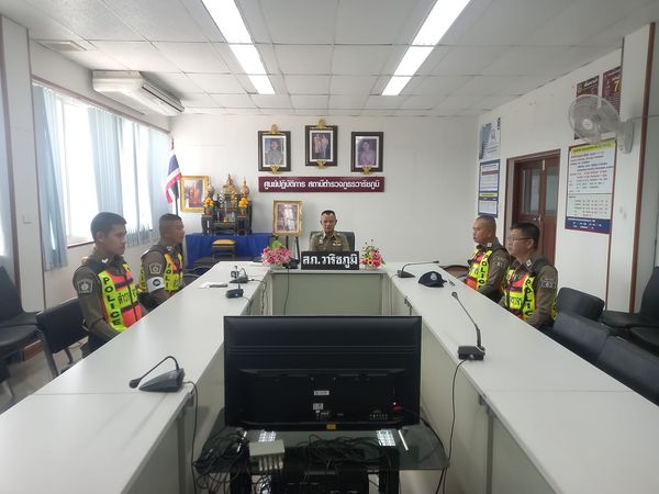 ประชุใ สภ.วาริช พินัย